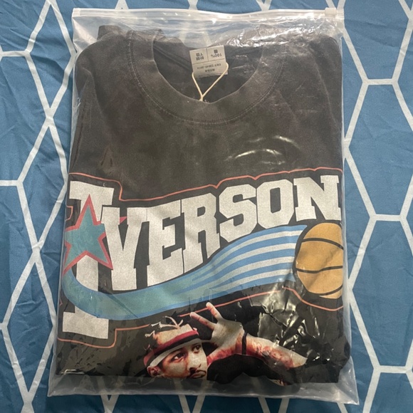 Allen Iverson Graphic Tee - Picture 2 of 4